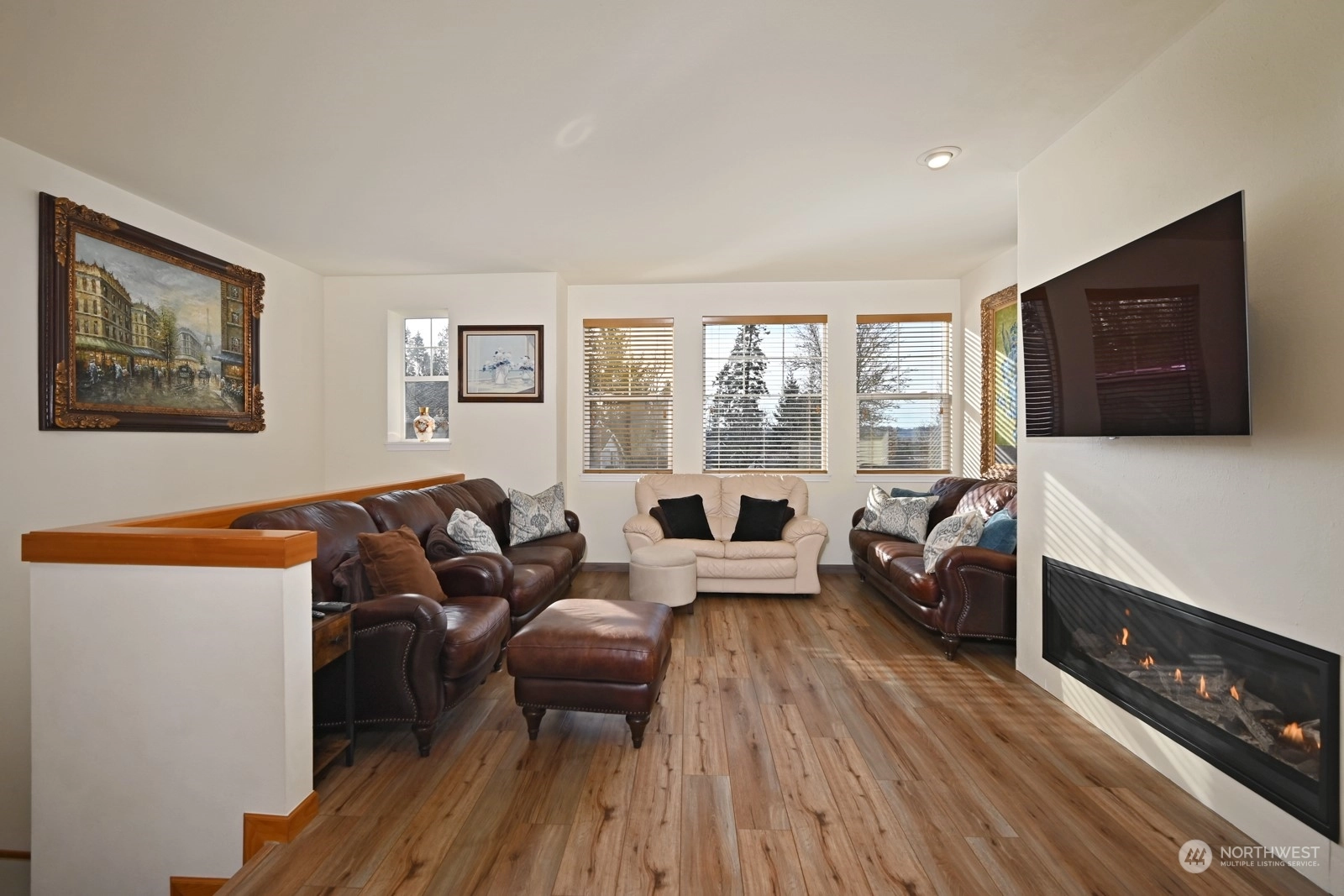 Ashburn Condos For Sale at Ashburn in Renton, WA Wicklund