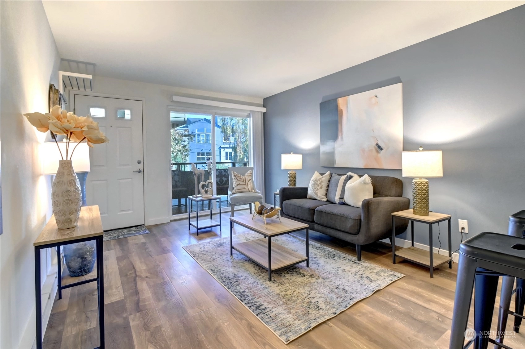 Fireside Lanai Condos For Sale at Fireside Lanai in Seattle, WA