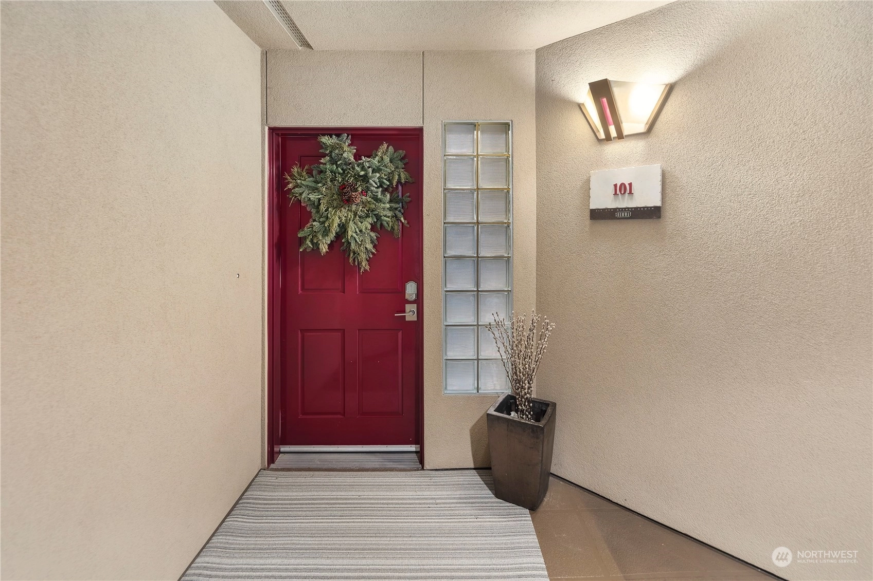 Shumway Condos For Sale at Shumway in Kirkland, WA Wicklund