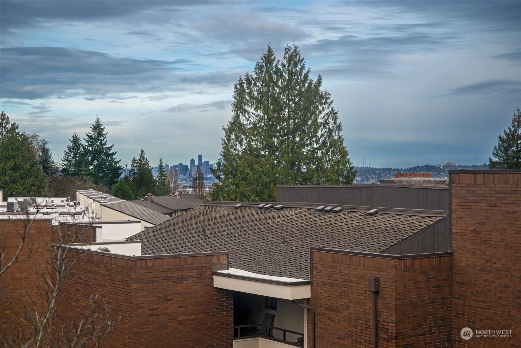 Glen Acres Condos For Sale at Glen Acres in Seattle, WA Wicklund