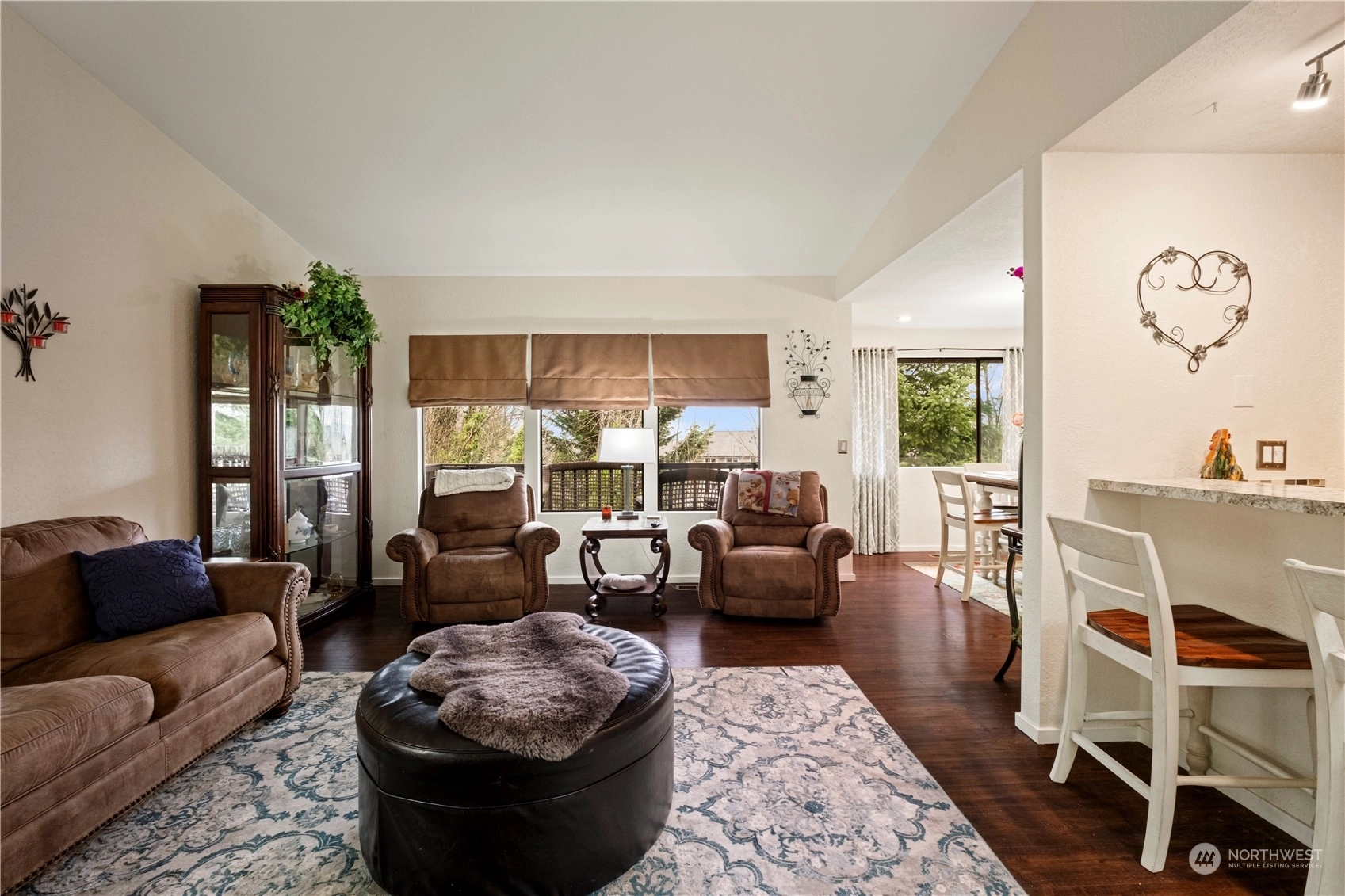 Eagle Ridge Estates Condos For Sale at Eagle Ridge Estates in Renton