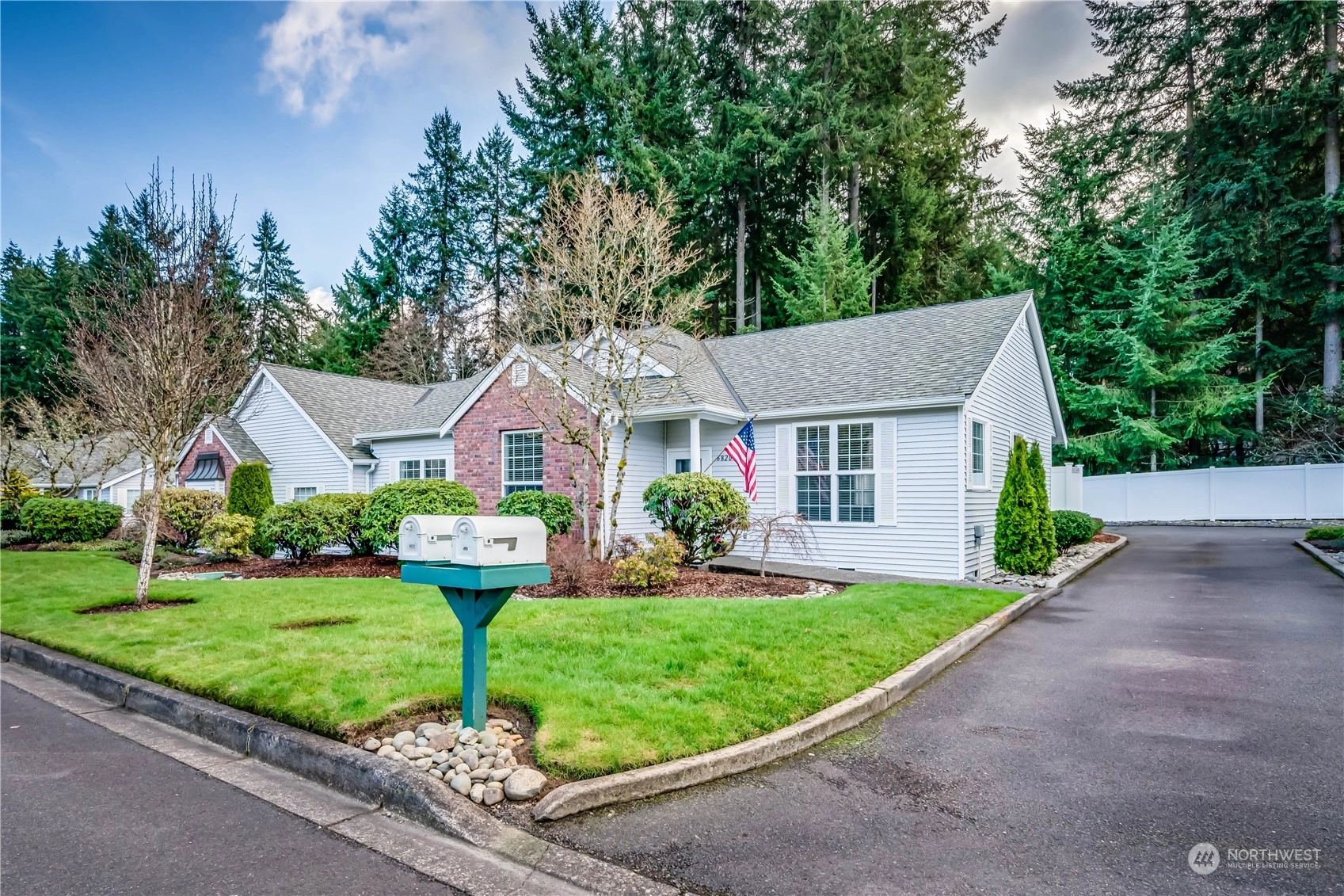 Nantucket West Condos For Sale at Nantucket West in University Place