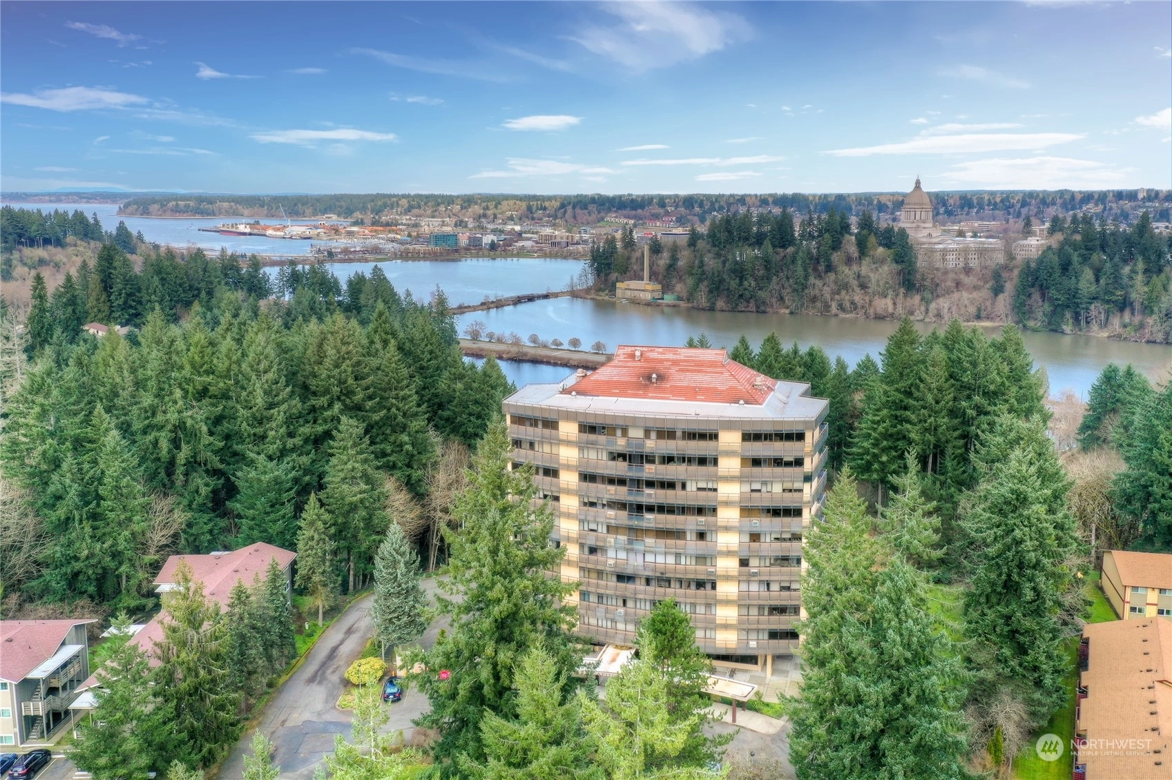 Capitol Lake Towers Condos For Sale at Capitol Lake Towers in Olympia