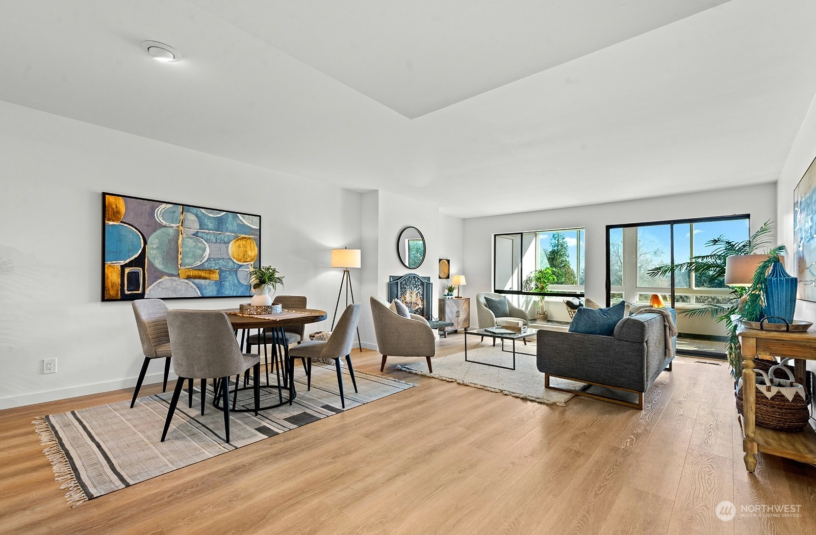 Glen Acres Condos For Sale at Glen Acres in Seattle, WA Wicklund