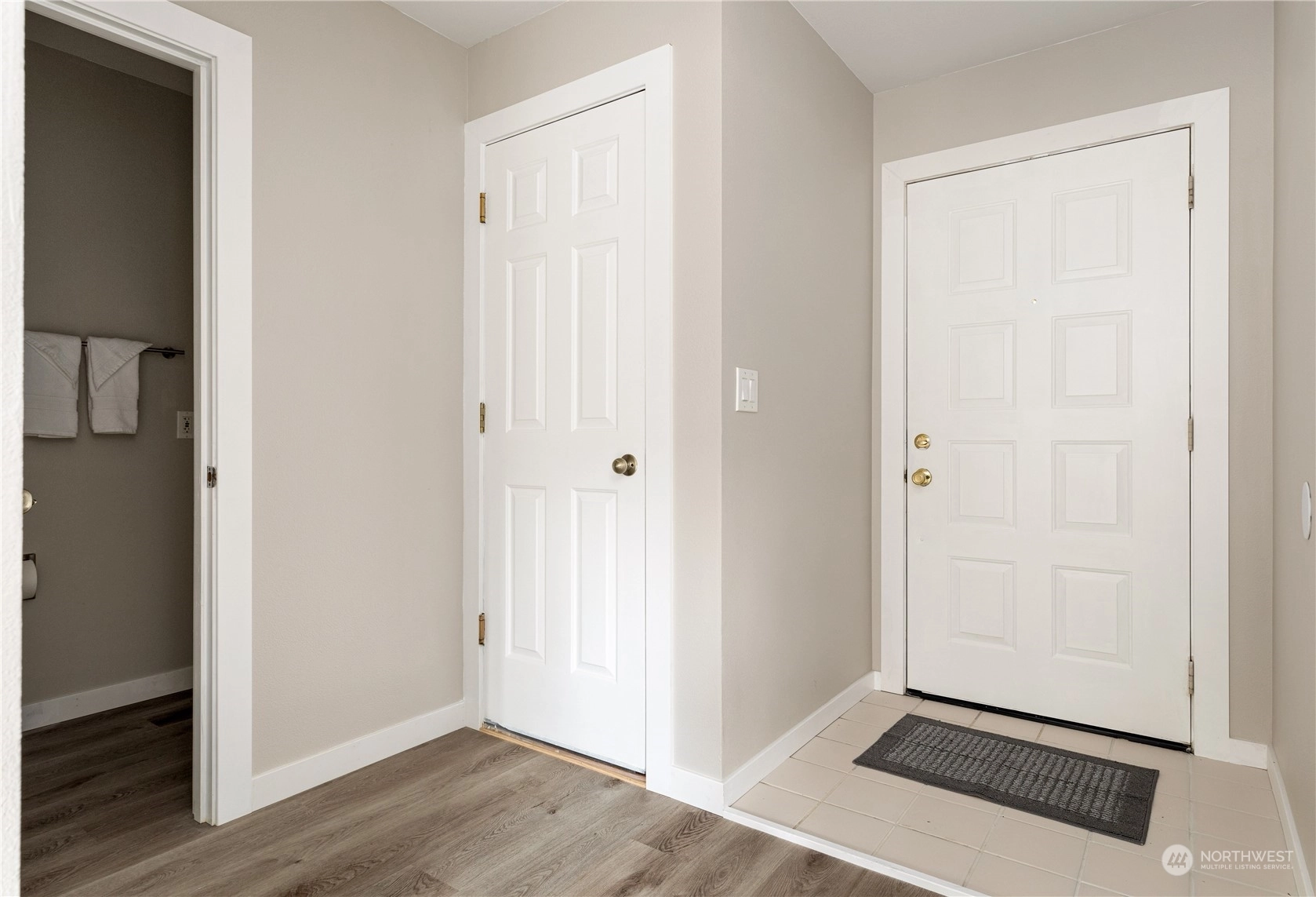 Birch Tree Townhomes and Townhouses For Sale at Birch Tree in Oak