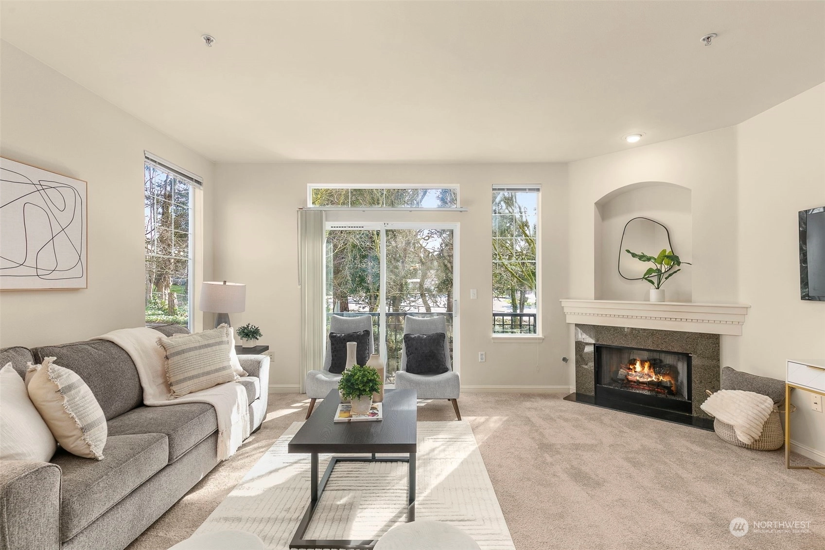 Lochshire Condos For Sale at Lochshire in Kirkland, WA Wicklund