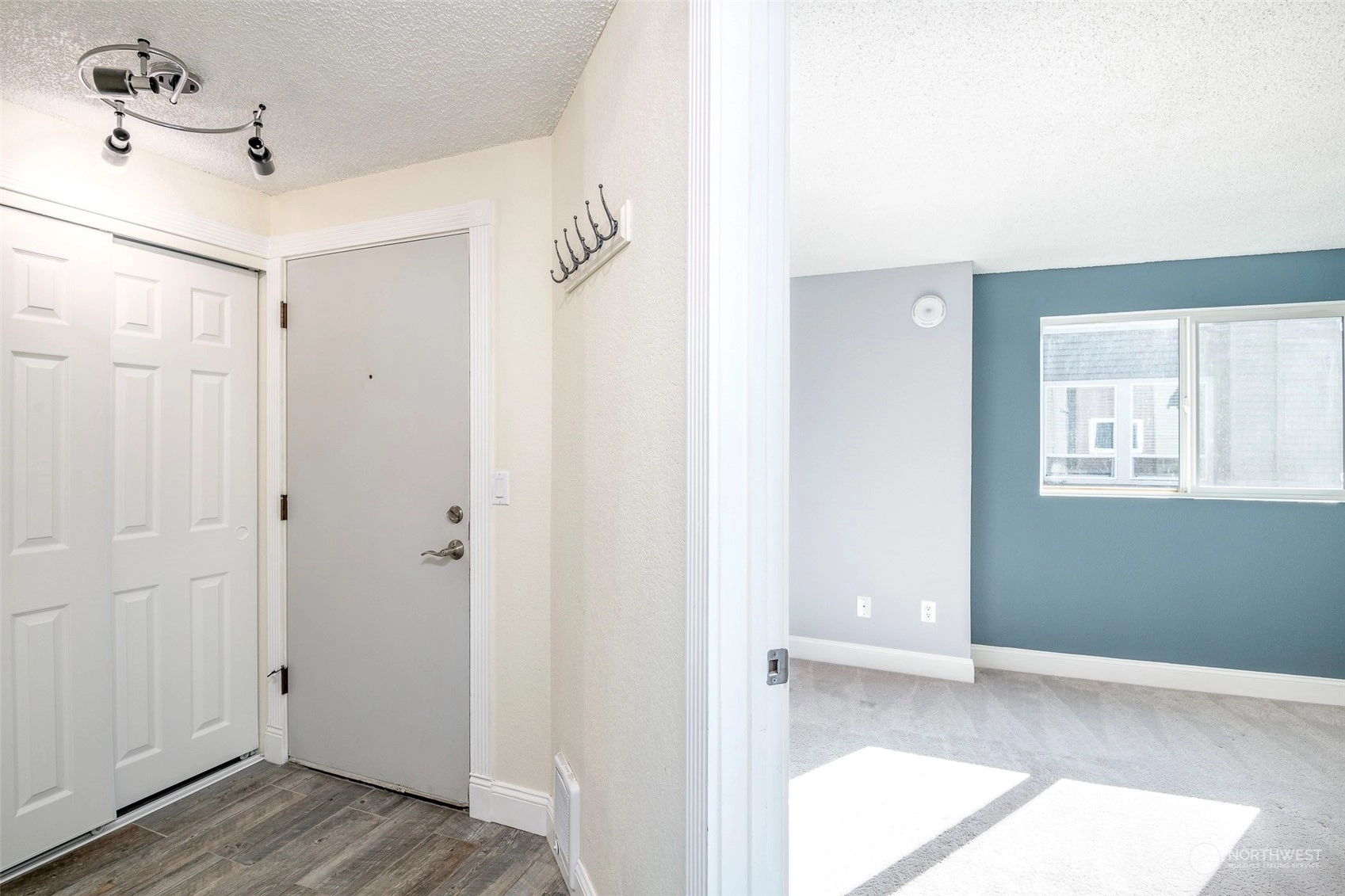 Summerfield Condos For Sale at Summerfield in Burien, WA Wicklund