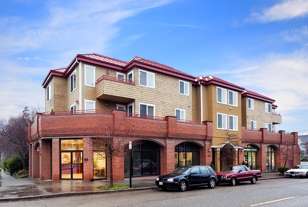 Kirkwood Place Condos For Sale at Kirkwood Place in Seattle, WA