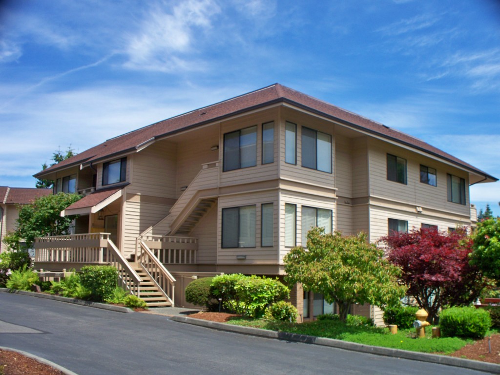 Huntington Park Condo, Des Moines, WA Condos For Sale