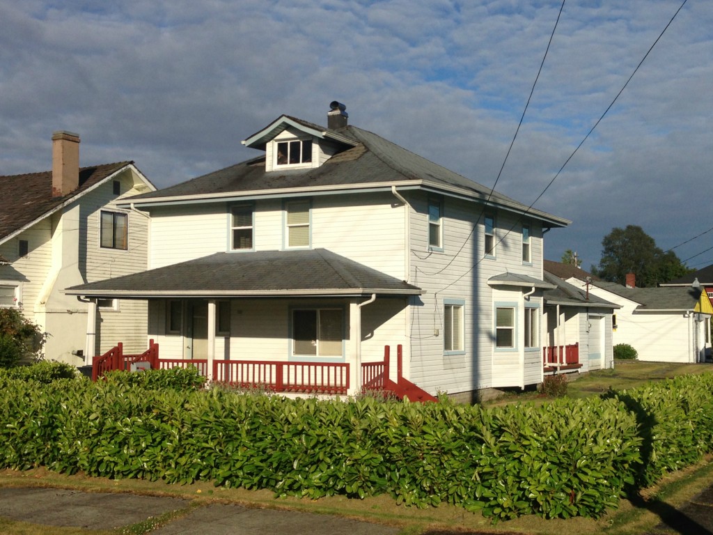 723 3rd St Hoquiam WA 98550