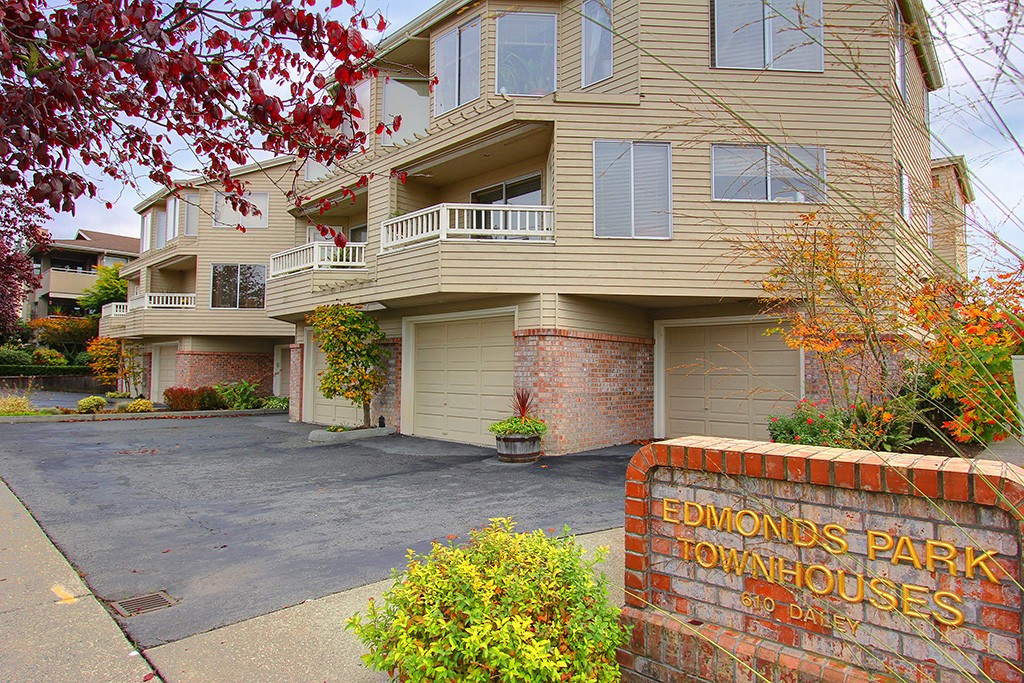Edmonds Park, Edmonds, WA Townhouses & Townhomes For Sale