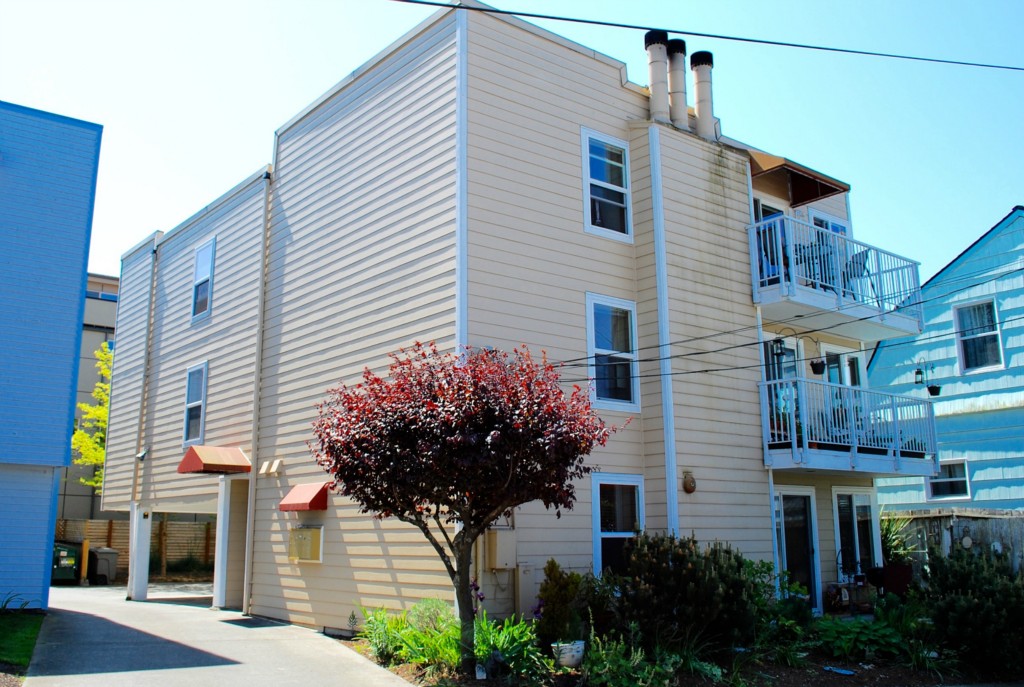 Carroll Place Condo, Seattle, WA Condos For Sale