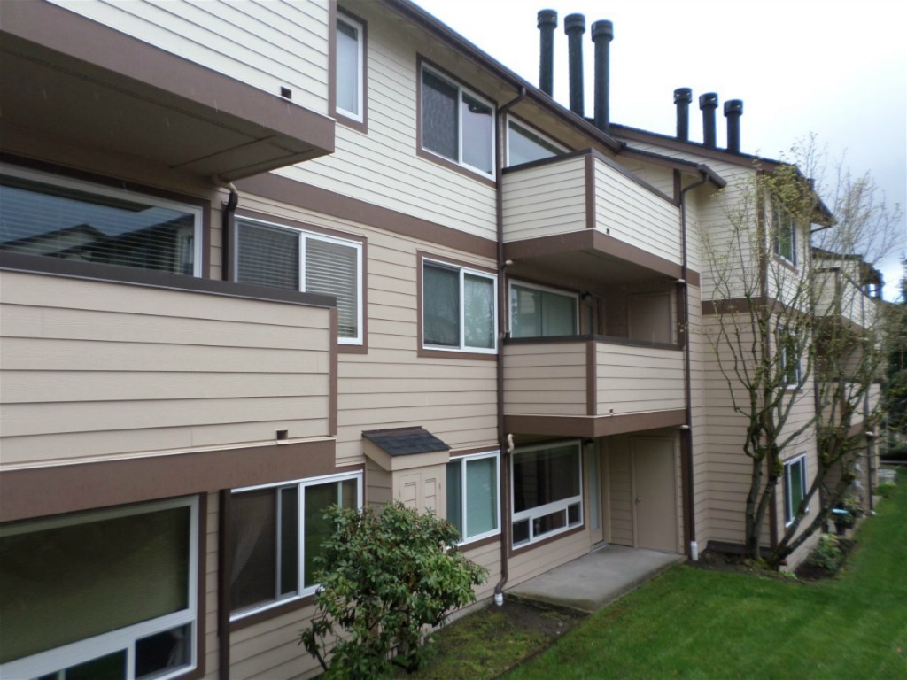 Sales activity for Compton Meadows II Condo in Kirkland Wicklund