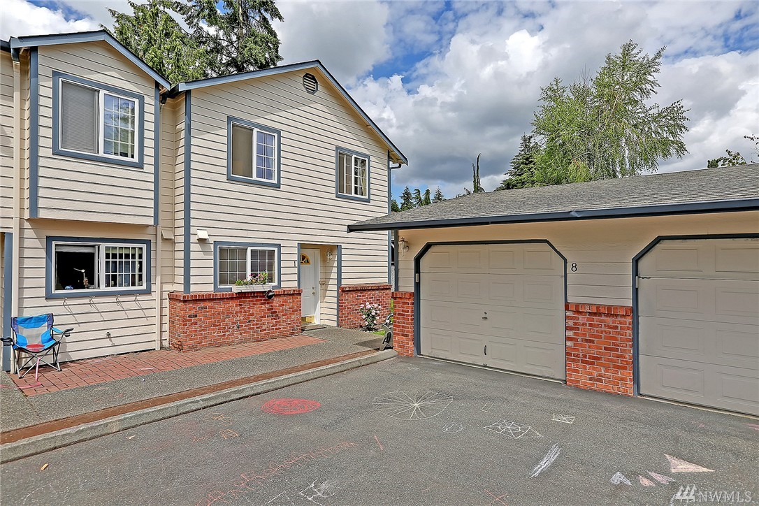 Creekside, Bothell, WA Townhouses & Townhomes For Sale